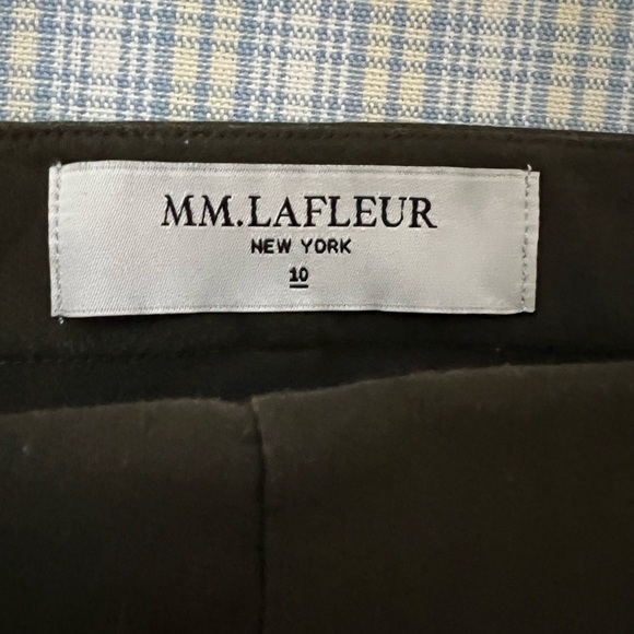MM LaFleur Olive Green Pants Side Zip Size 10 Stretch - Picture 2 of 5